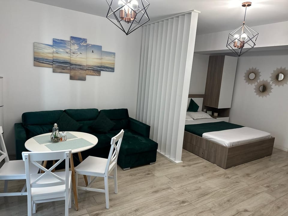 Studio Mamaia-Nord Iuliana Apartment in Constanța County