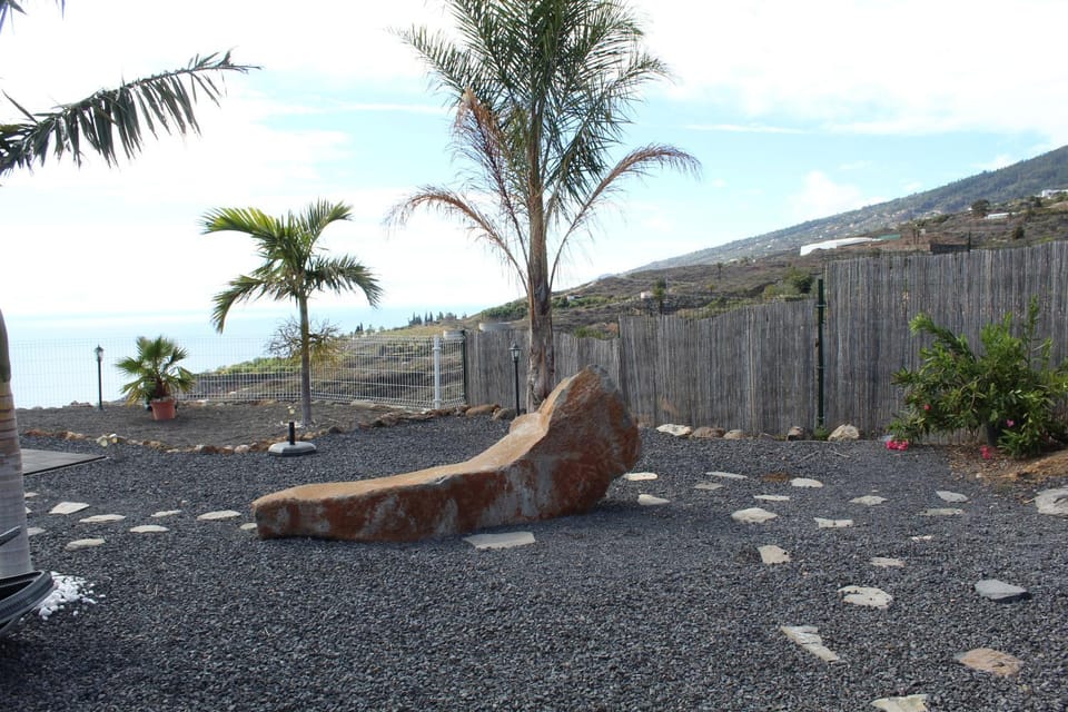 Capellania con Piscina Tijarafe House in La Palma