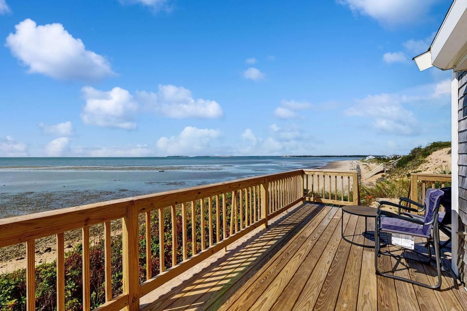 Beaches n' Sunsets House in North Eastham