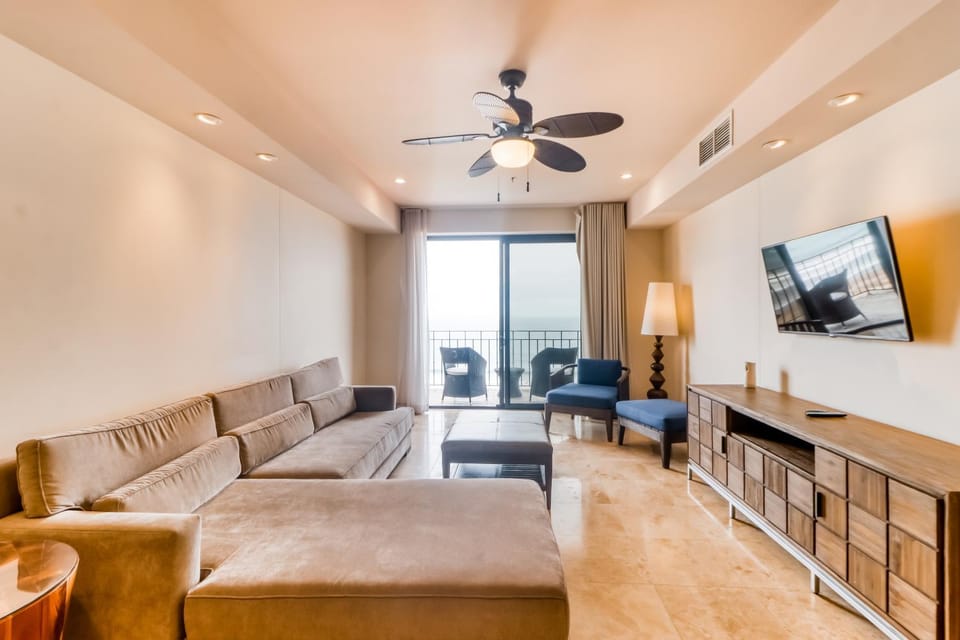 Unit 1014 at Croc's Apartment in Jaco