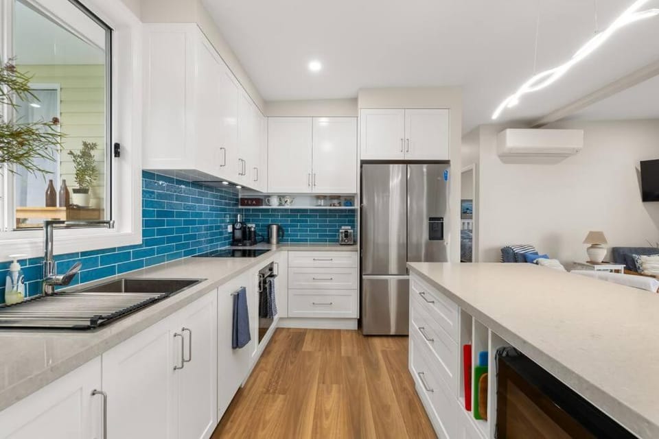 Kitchen or kitchenette, dishwasher, minibar, pet friendly, stove