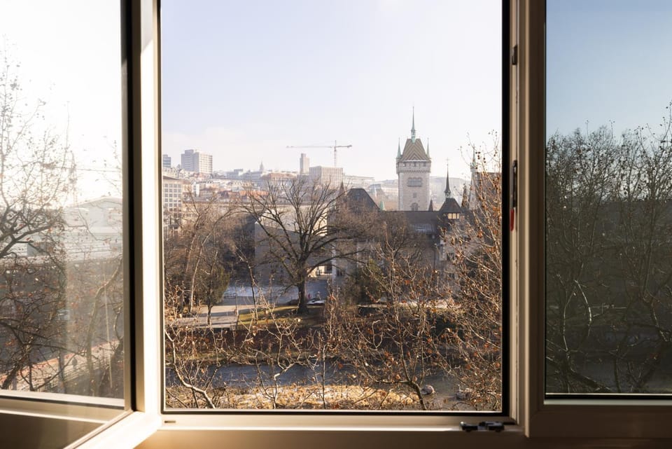 View (from property/room), City view, Landmark view