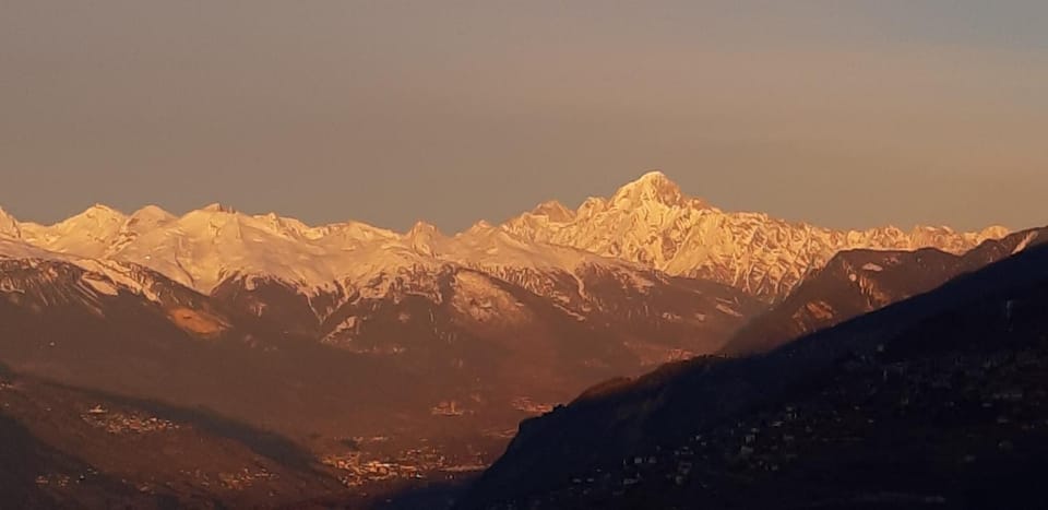 Nearby landmark, Day, Natural landscape, Mountain view