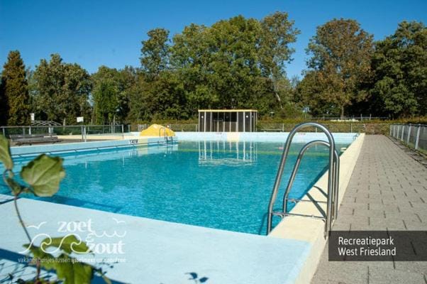 Wellness Bungalow Bolder 5p Amsterdam and the beach House in North Holland (province)