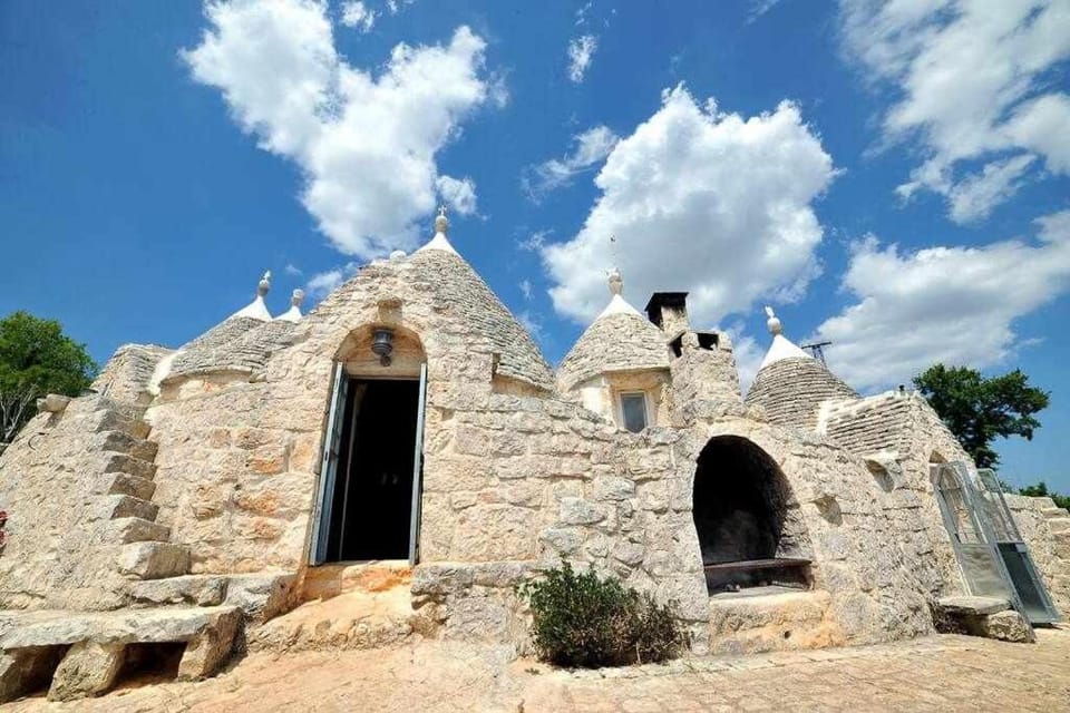 Tenuta Bianca with amazing exclusive pool Villa in Province of Taranto
