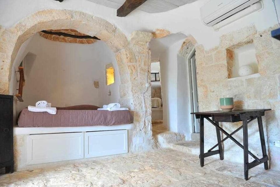 Tenuta Bianca with amazing exclusive pool Villa in Province of Taranto