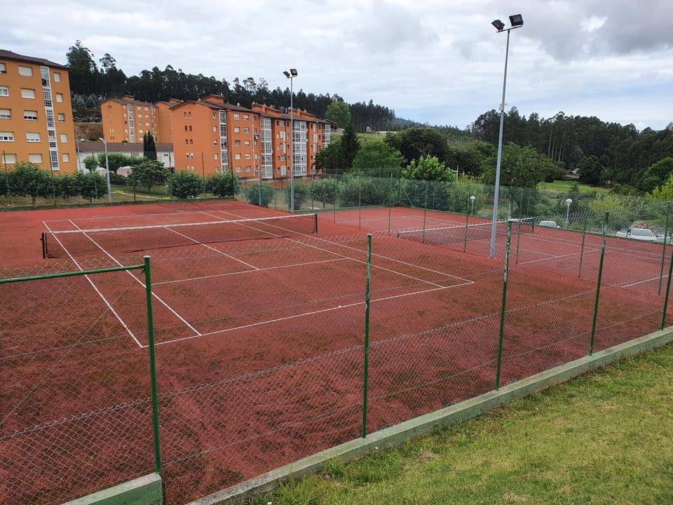 Tennis court