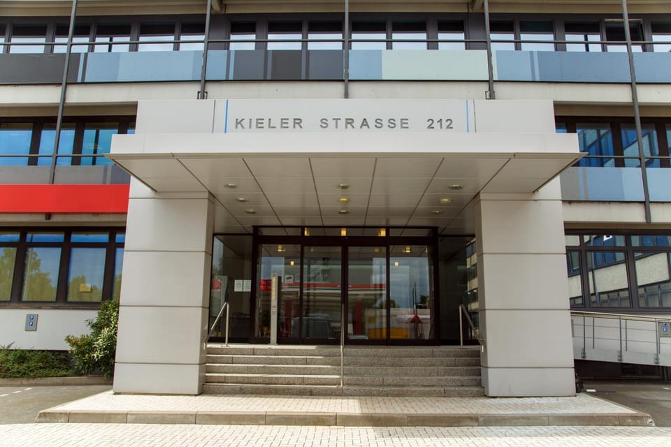 Property building, Facade/entrance