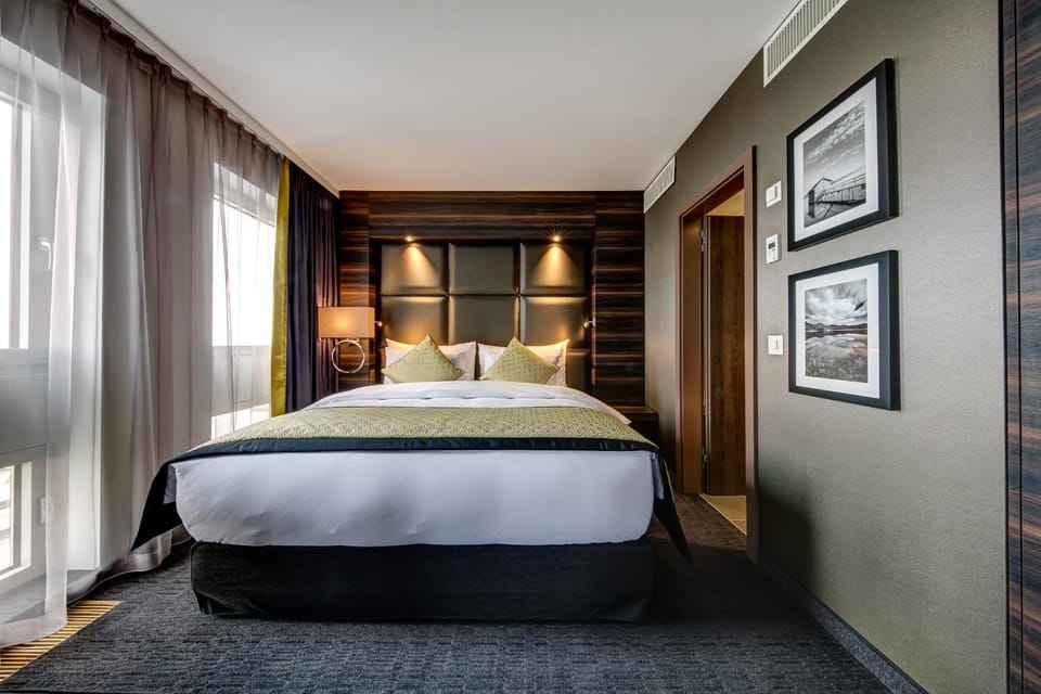 Bed, Decorative detail