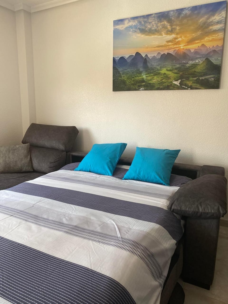 Bed, Living room, Seating area
