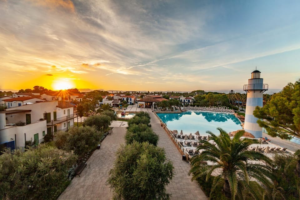 Pool view, Swimming pool, Sunset