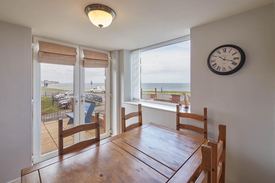 Dining area, Sea view