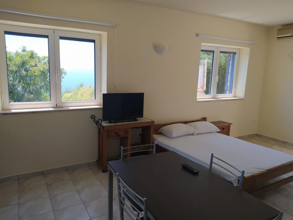 Neohori 1B Apartment in Messenia
