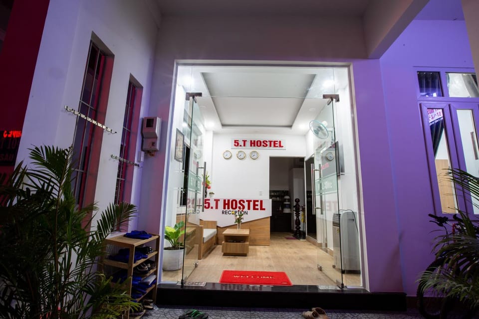 Property building, Lobby or reception