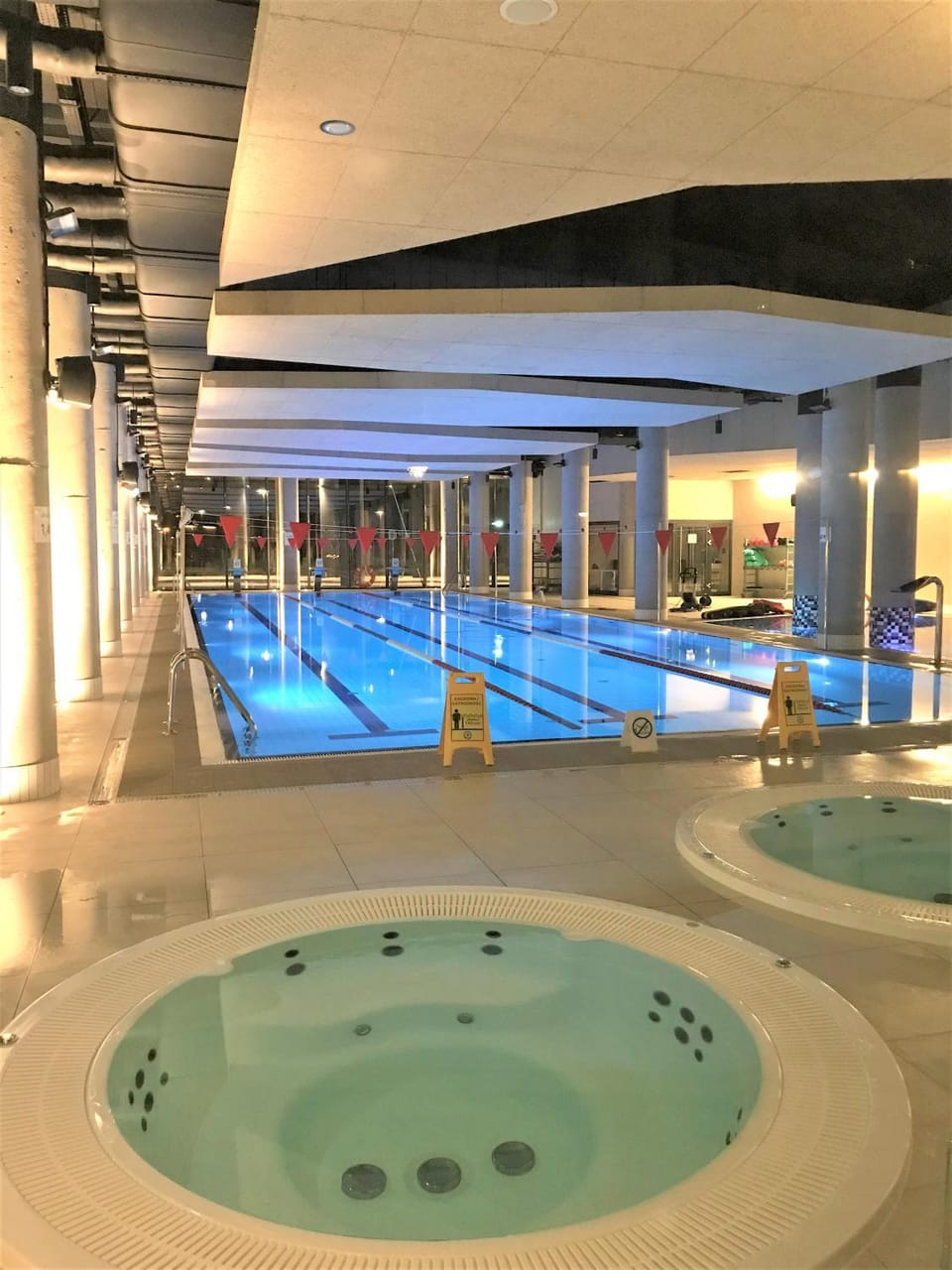 Swimming pool