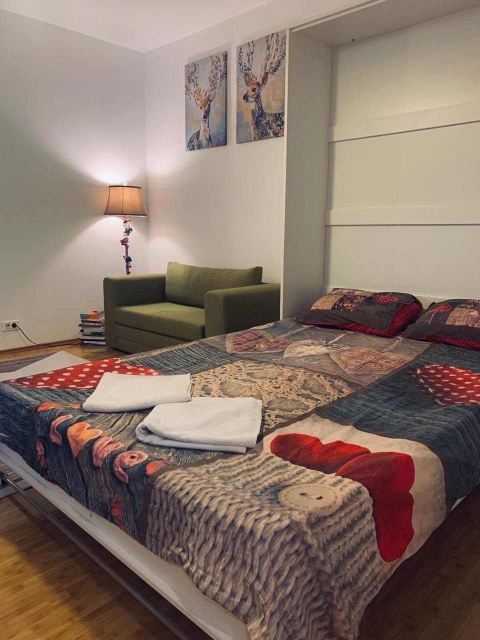 Sweet home-Private parking, Metro&Railway Apartment in Bucharest