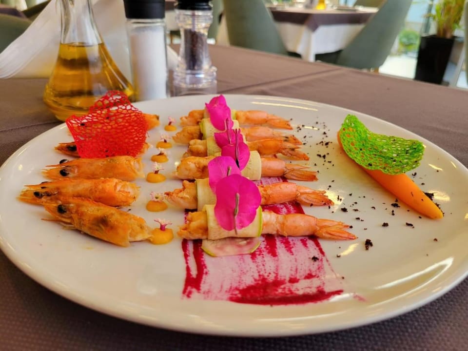 Restaurant/places to eat, Food and drinks, Food, Lunch, Dinner