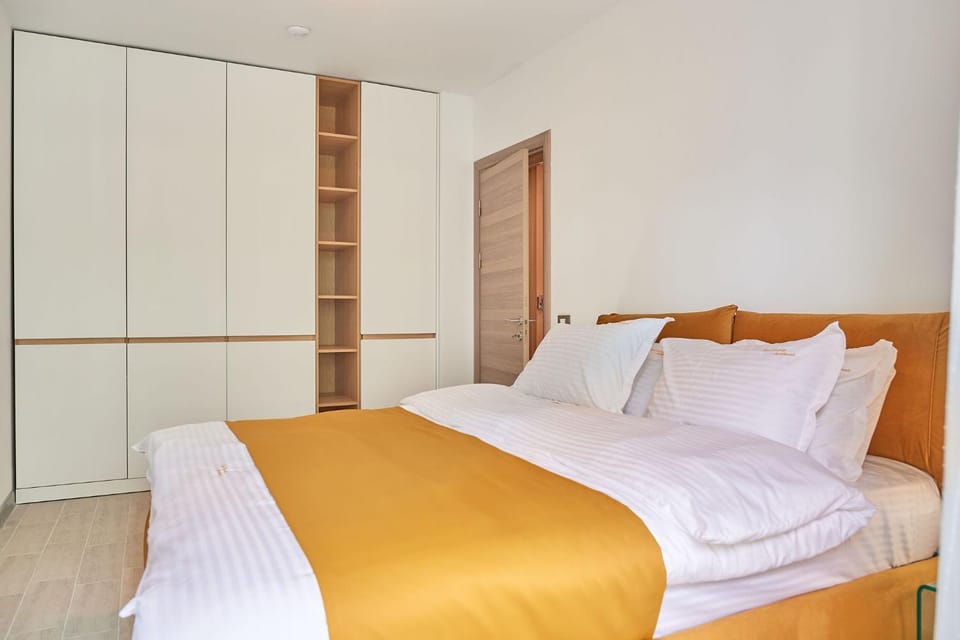 Opal Luxury Apartment 91 Spa n Pool Beach resort Apartment in Constanța County