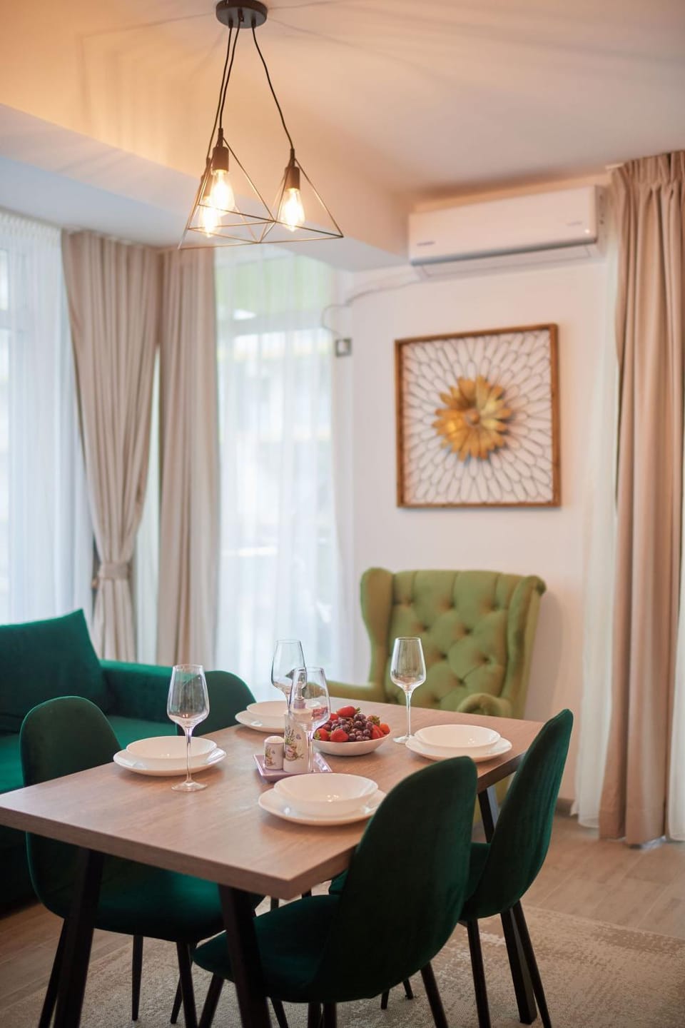 Sea la Vie 2BR Apt Spa n Pool Beach resort Apartment in Constanța County