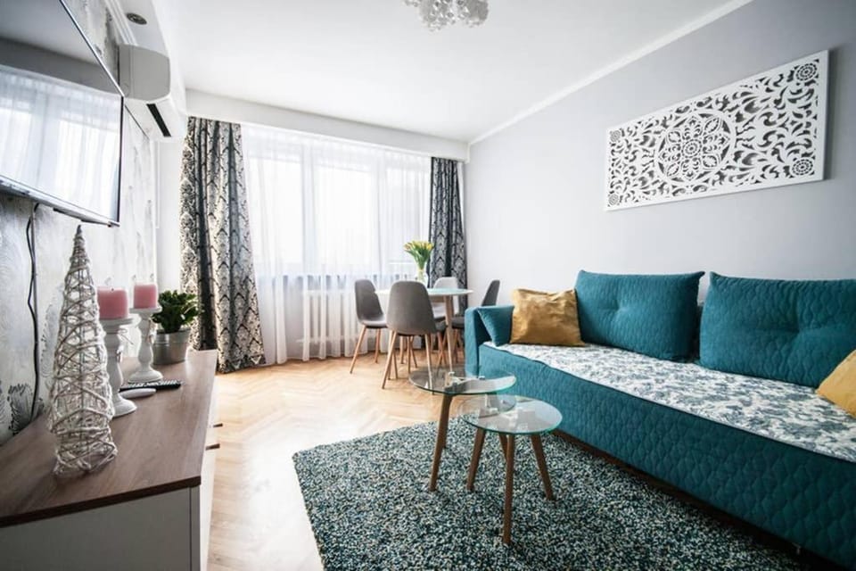 Silver Pańska 61 Apartment in Warsaw