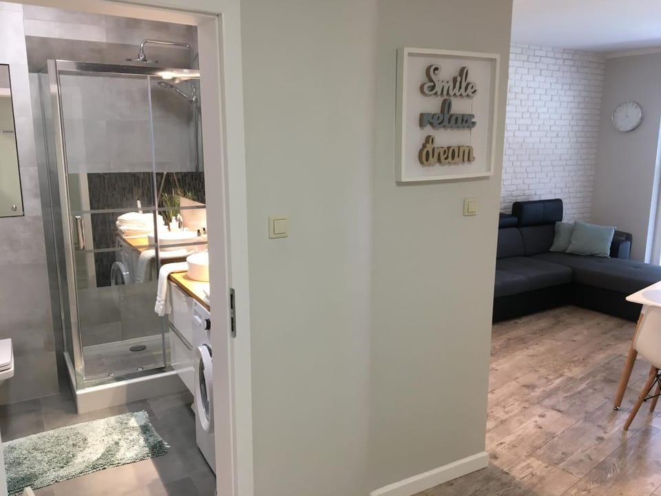 Apartament Silence Baltic White Apartment in West Pomeranian Voivodeship, Poland