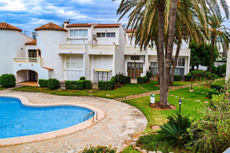 Property building, Natural landscape, Garden, Pool view, Swimming pool, Swimming pool
