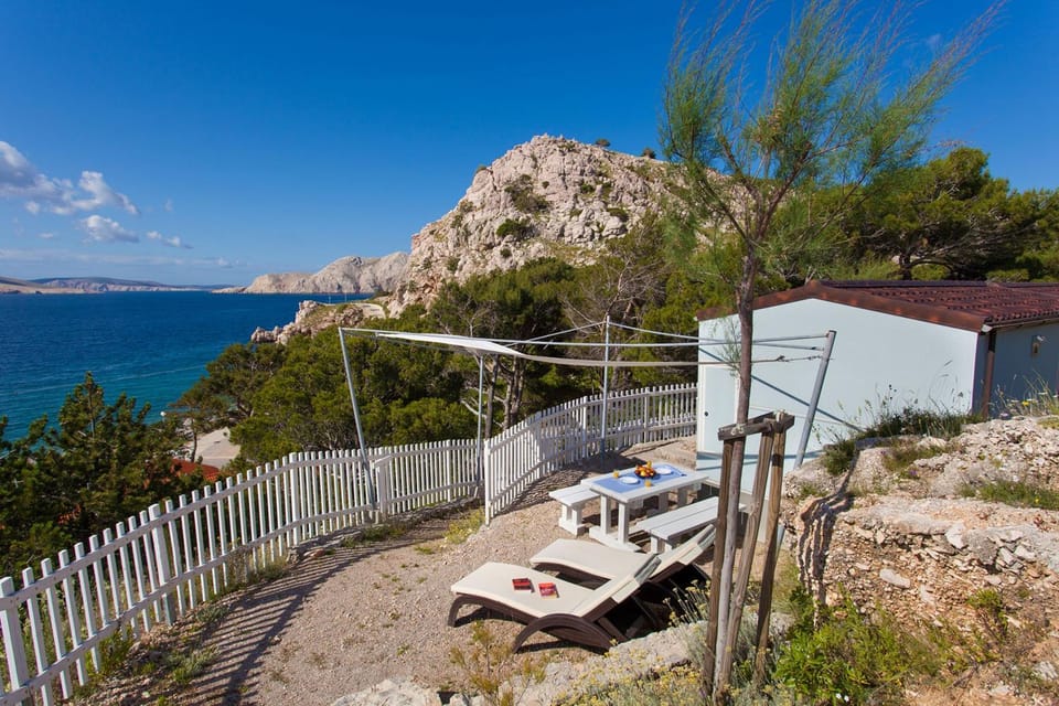 Property building, Sea view