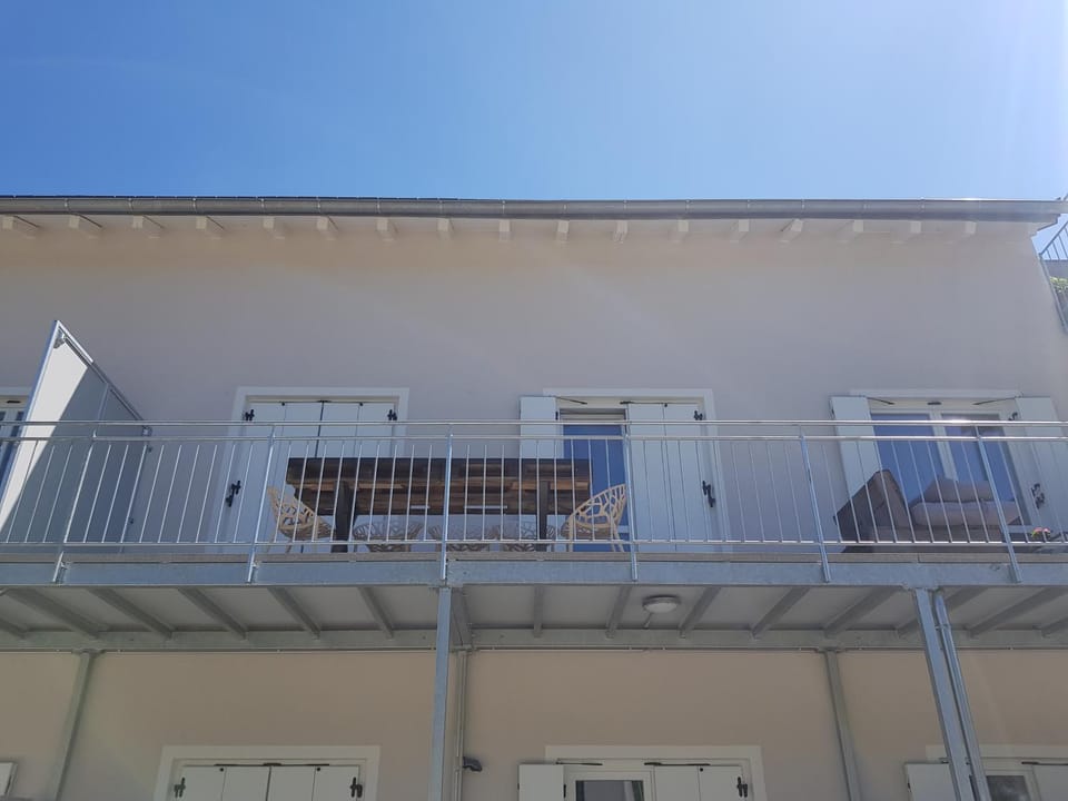 Property building, Balcony/Terrace
