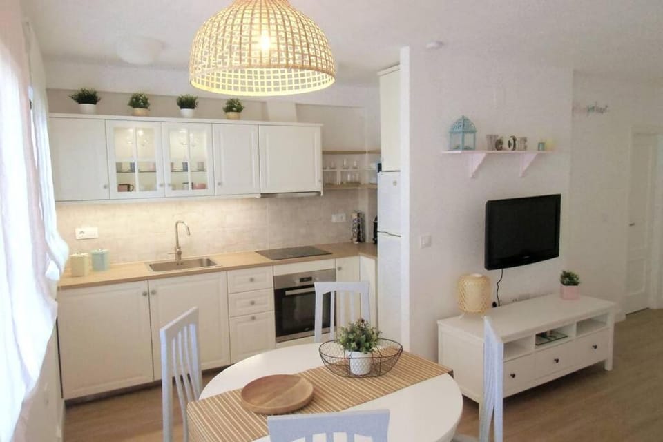 Kitchen or kitchenette, Living room, Dining area