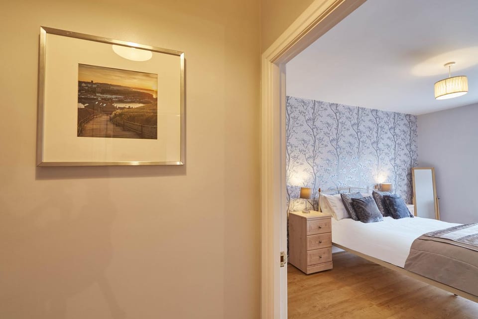 Bed, Decorative detail, Bedroom