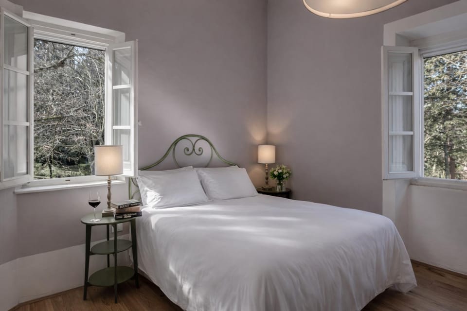 Bed, View (from property/room), Photo of the whole room, Bedroom