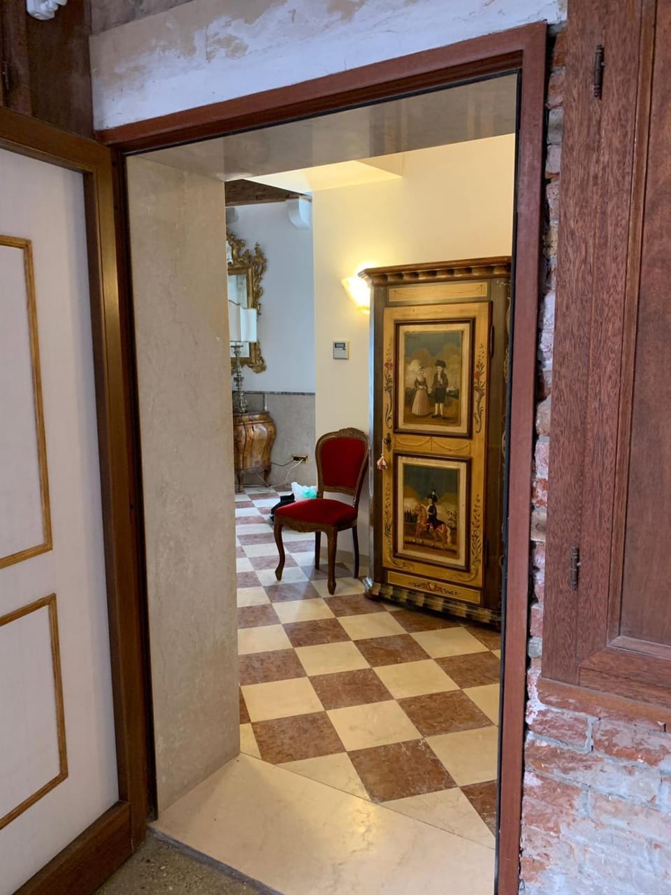 Luxury Apartment in San Marco with Canal View Apartment in San Marco