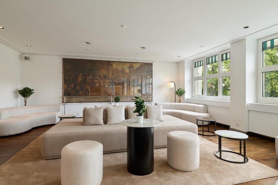Lounge or bar