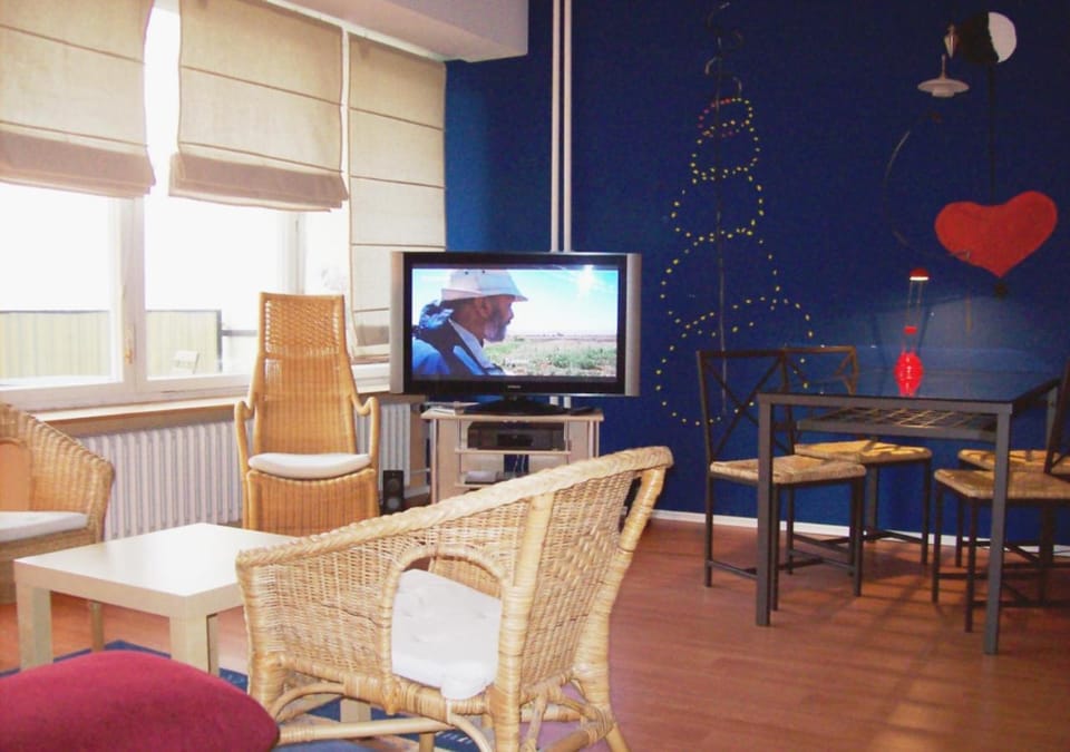TV and multimedia, Living room