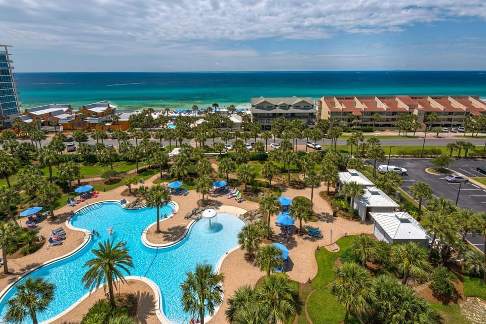 Sterling Shores 916 House in Destin