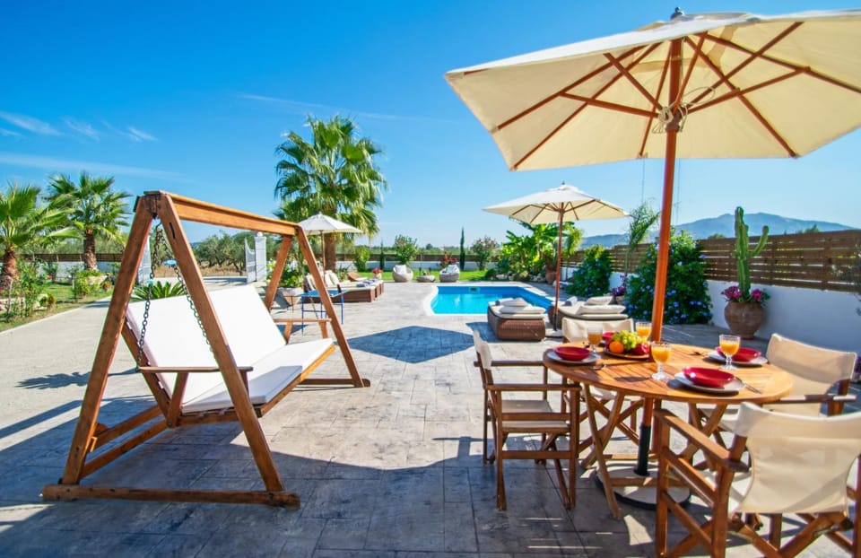 Patio, Swimming pool