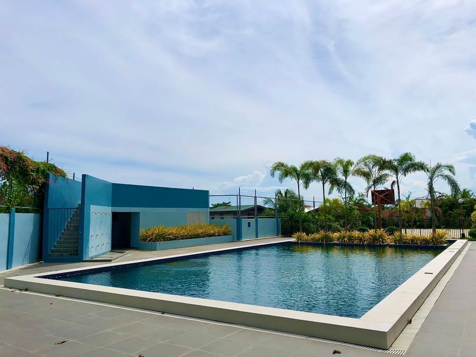 Condo w/ Balcony Near Mactan International Airport Apartment in Lapu-Lapu City