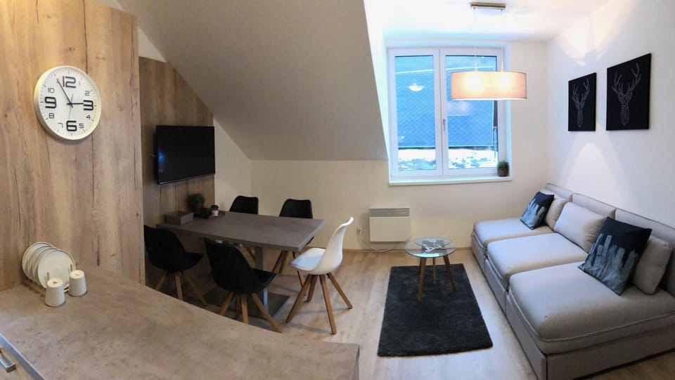 Living room, Dining area