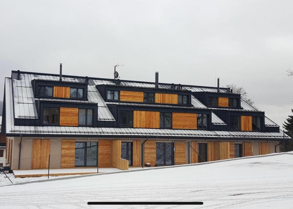 Property building, Winter