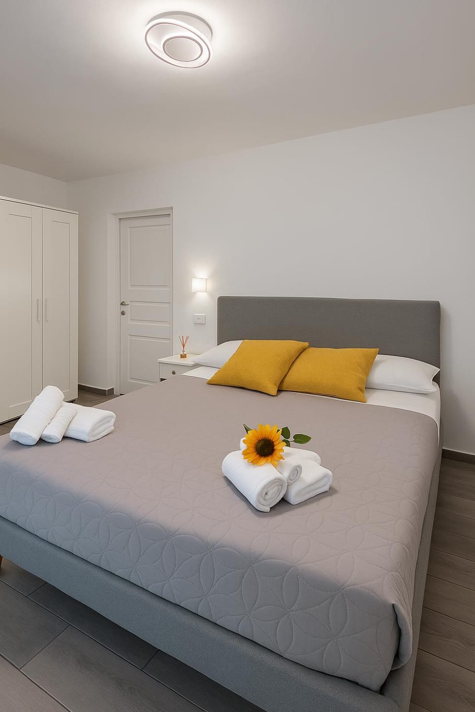 Bed, Bedroom, towels, wardrobe
