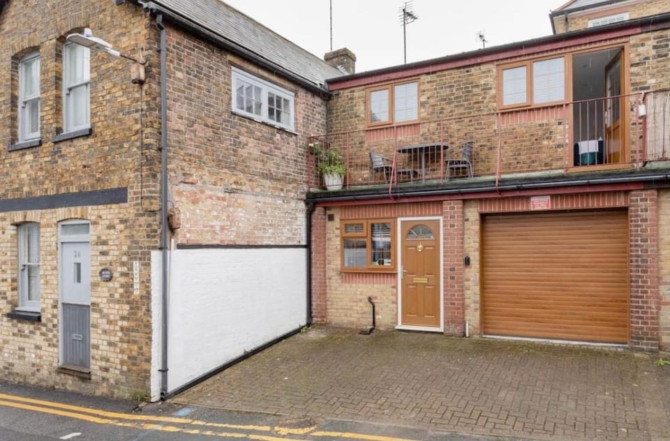 Rose Mews Central Broadstairs House in Broadstairs