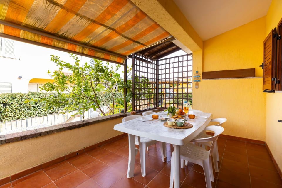 Summer, Balcony/Terrace, Dining area, Garden view