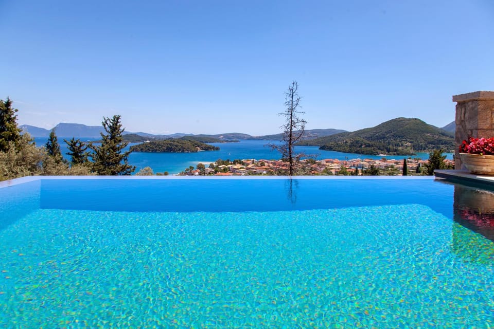 Day, Mountain view, Pool view, Sea view, Swimming pool