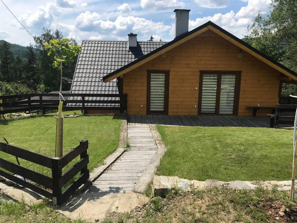 Domek Kozia Grapka Chalet in Lesser Poland Voivodeship
