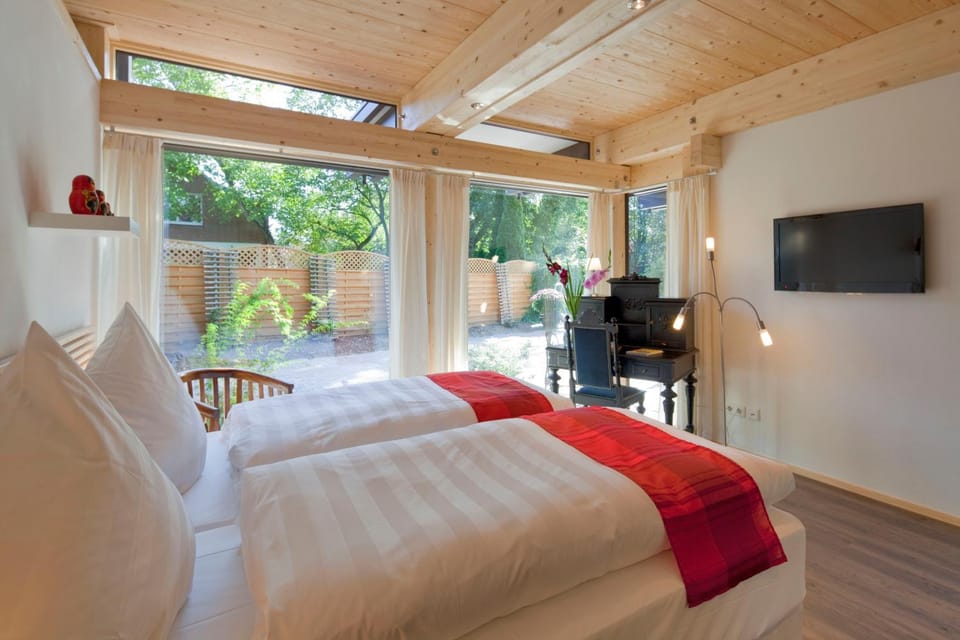 Bed, Other, Photo of the whole room, Bedroom