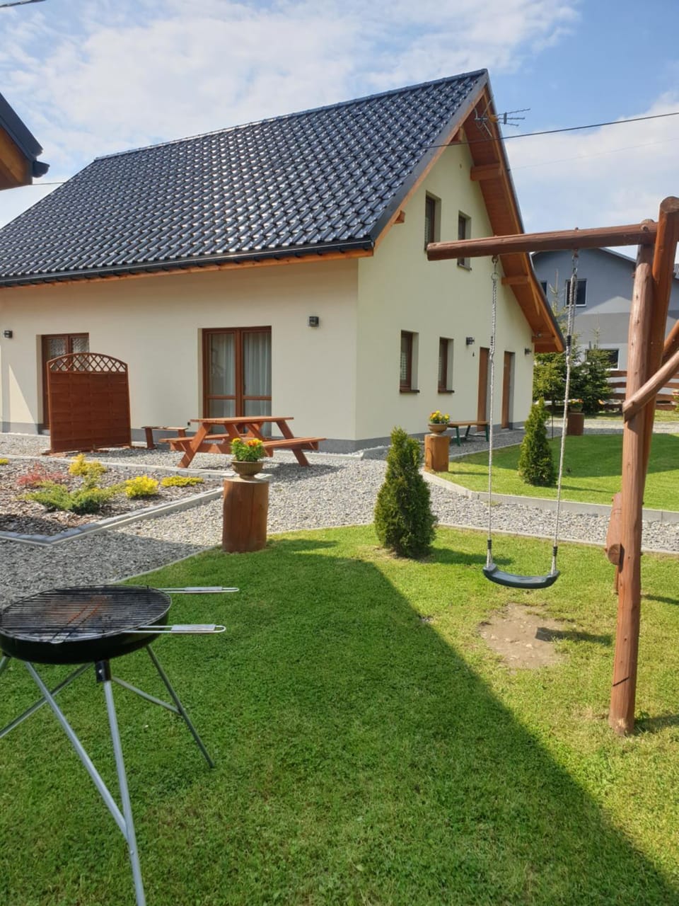 Property building, Natural landscape, Garden, Garden view