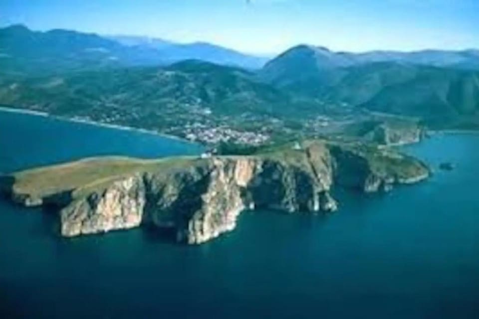 Natural landscape, City view