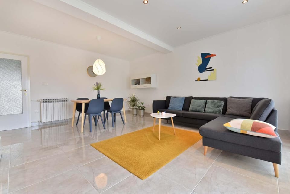 Brezac olive garden apartment Apartment in Fažana