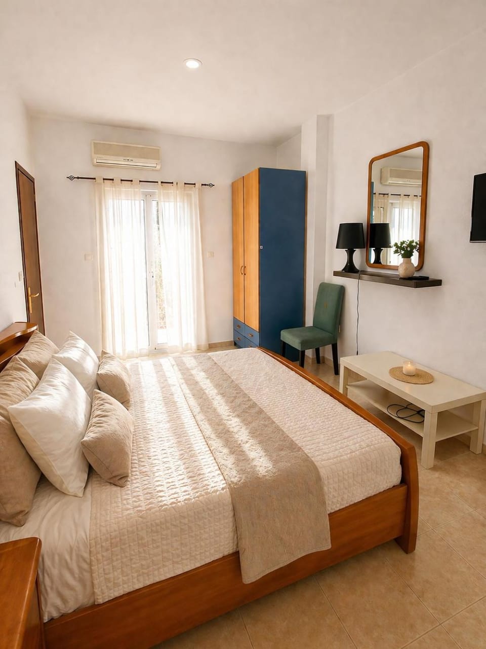 Bed, Bedroom, wardrobe