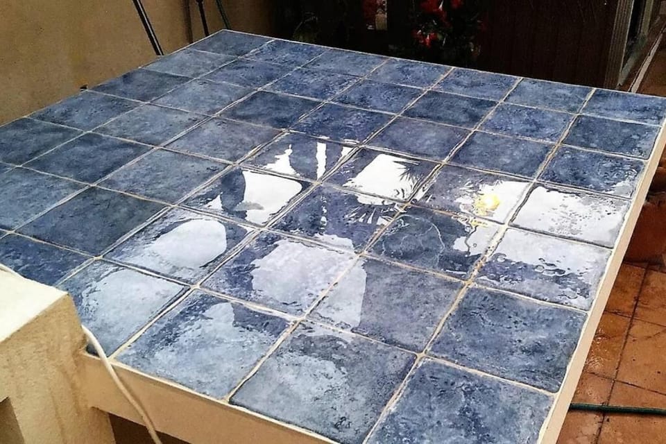 Off site, Decorative detail, Dining area